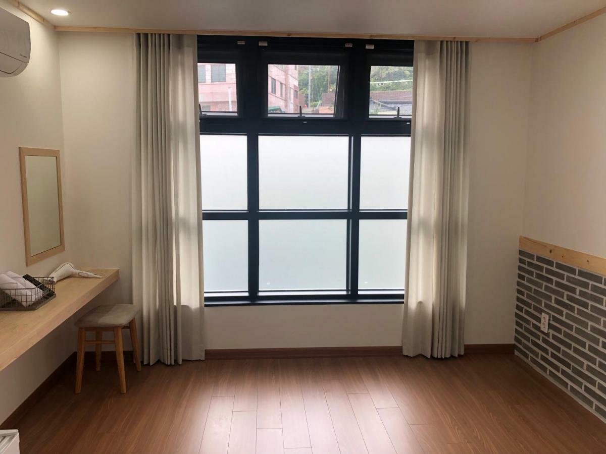 Cheukhudong 19Beonji Guest House Мокпо Екстериор снимка