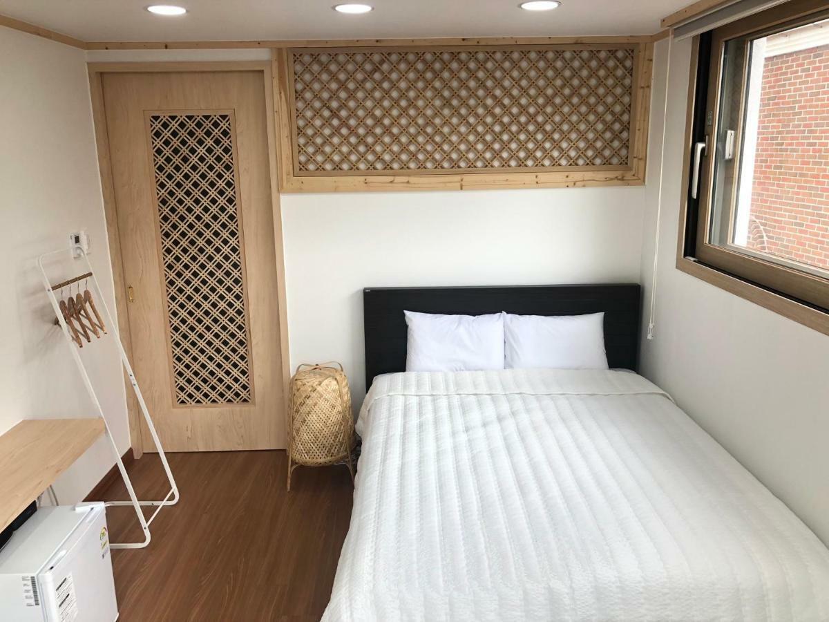 Cheukhudong 19Beonji Guest House Мокпо Екстериор снимка